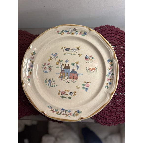 Lot of 4 International Tableworks Heartland 7774 10.5" Round Dinner Plates Vtg - Picture 6 of 6